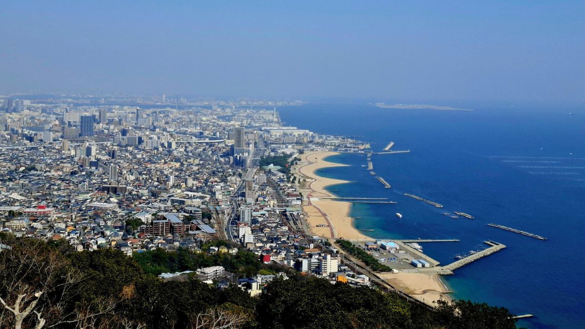 Sumaura-Sanjo-Yuen Aussicht