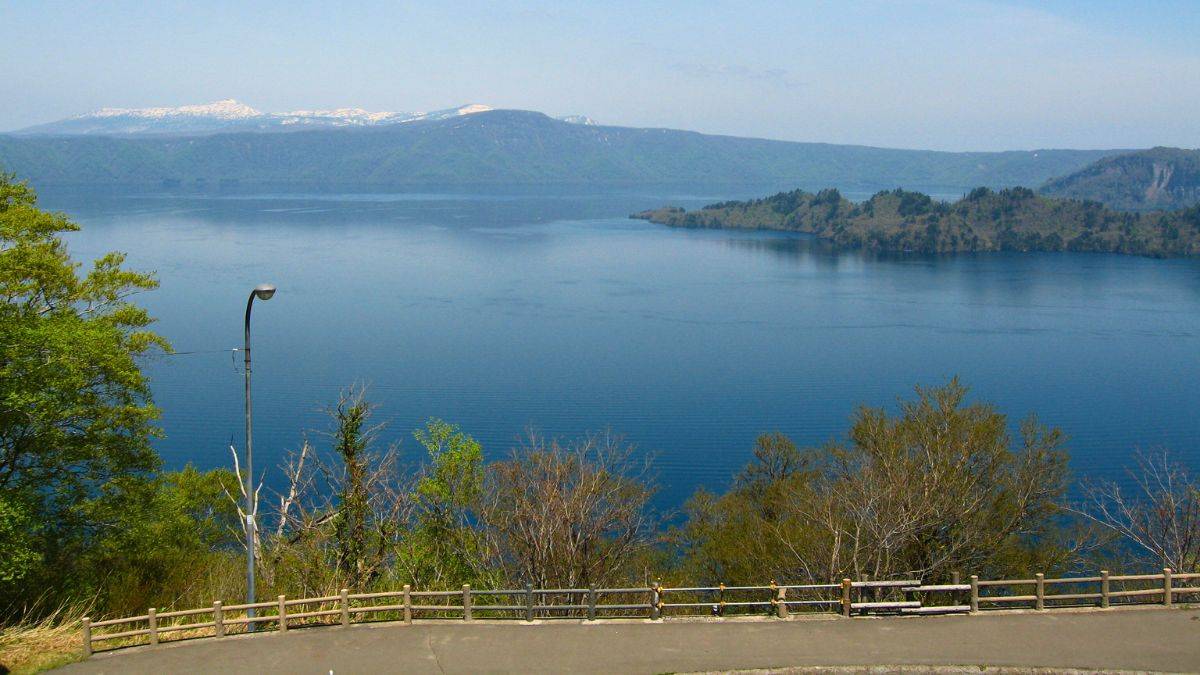 Towada-See Frühling
